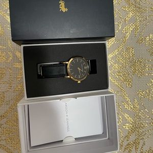 Larsson & Jennings woman’s watch black gold